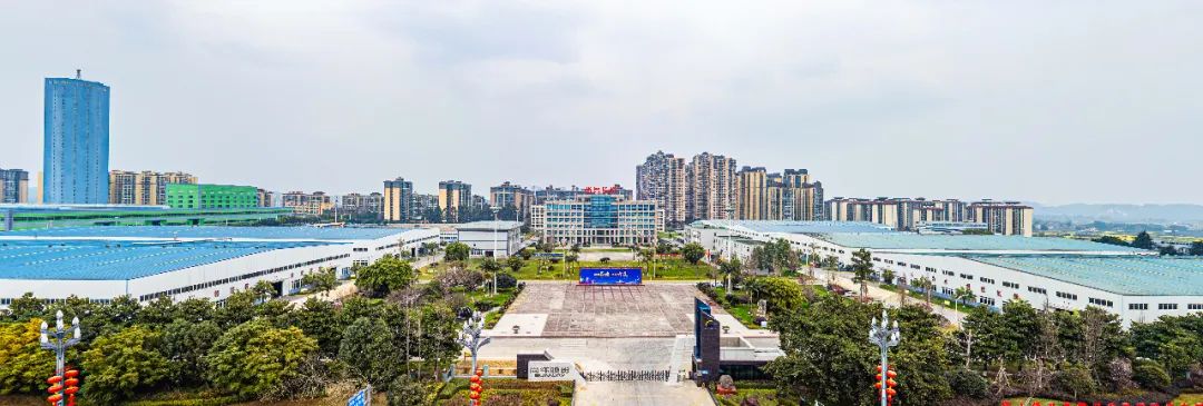 1728884037128936.jpg 640.jpg